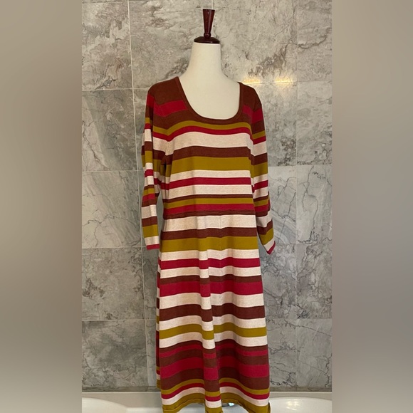 Marée Pour Toi Striped 3/4 Sleeve Dress - Picture 2 of 6